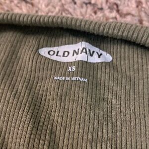 XD green button up shirt from old navy